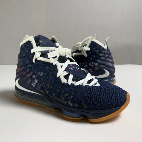 lebron navy basketball shoes